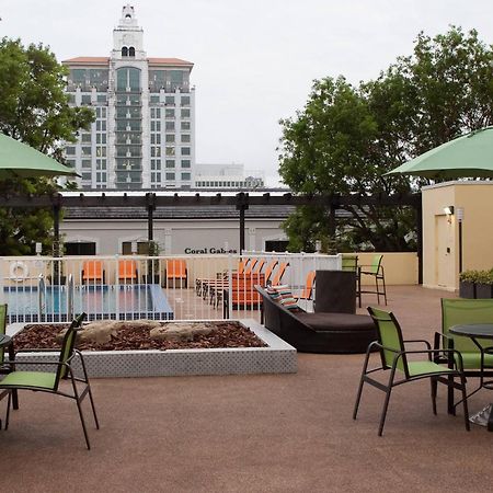 Hotel Courtyard Miami Coral Gables Exterior foto